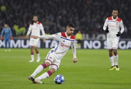 滑界表现优 滑界表现优